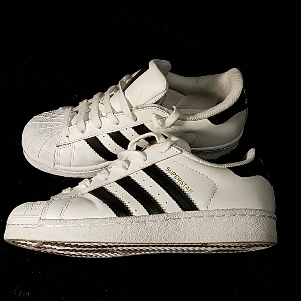 WOMEN'S ADIDAS SUPERSTAR C77153